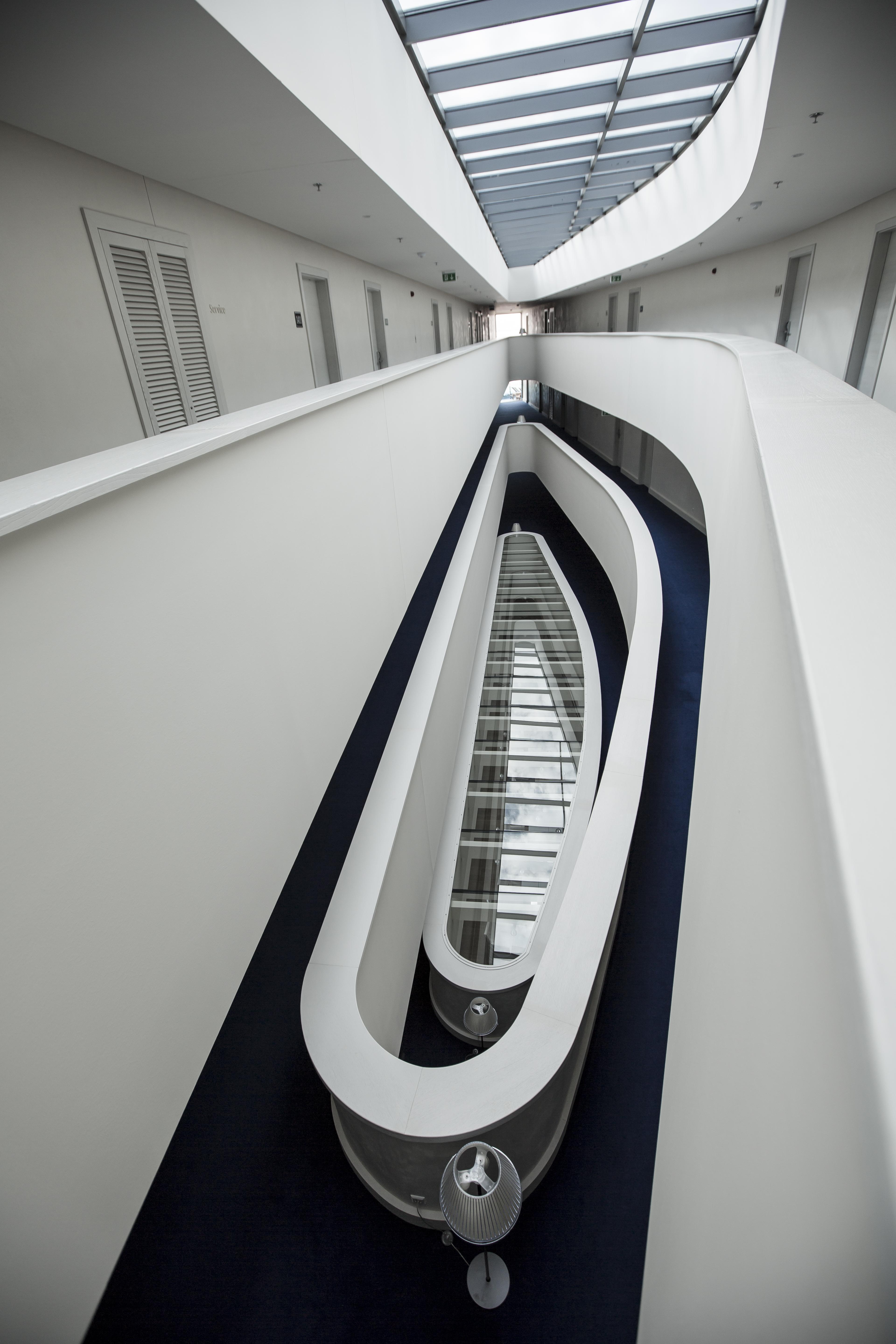 法尔肯斯坦纳酒店及亚德拉Spa 佩特坎内 外观 照片 The staircase