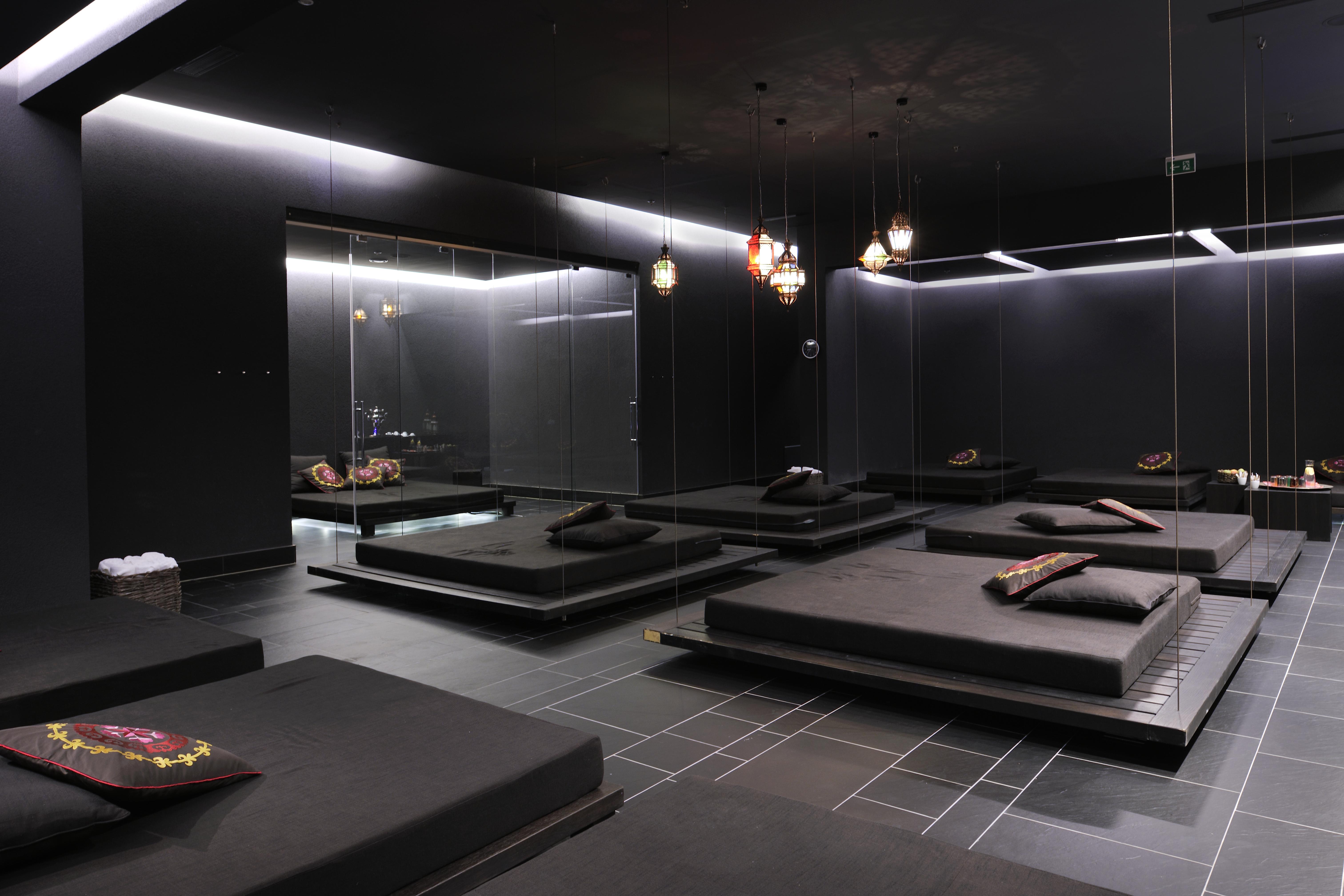 法尔肯斯坦纳酒店及亚德拉Spa 佩特坎内 外观 照片 The interior of the spa