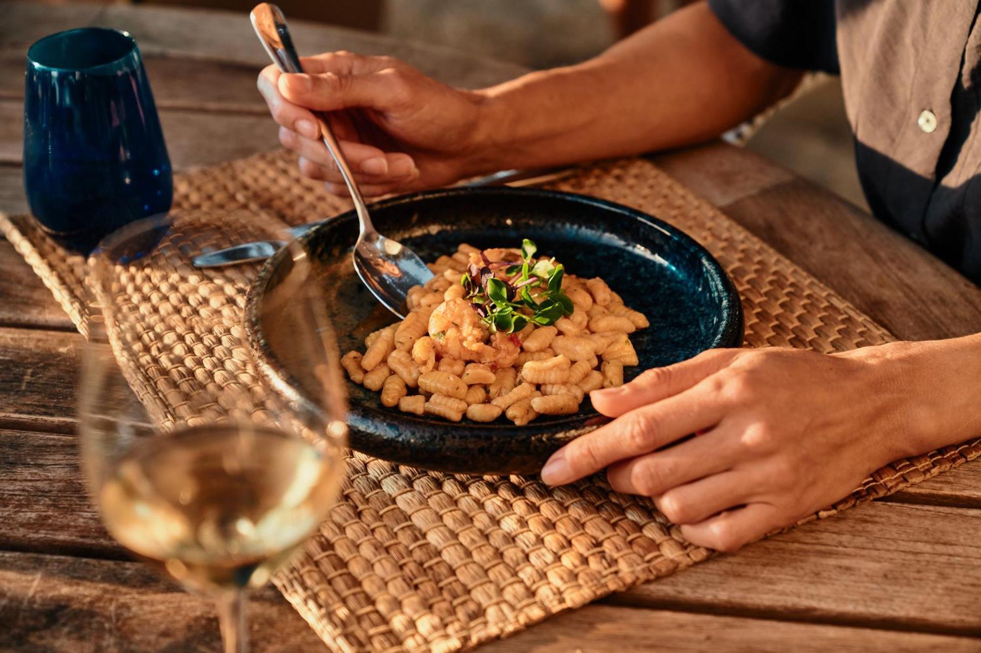 法尔肯斯坦纳酒店及亚德拉Spa 佩特坎内 外观 照片 A plate of garbanzos